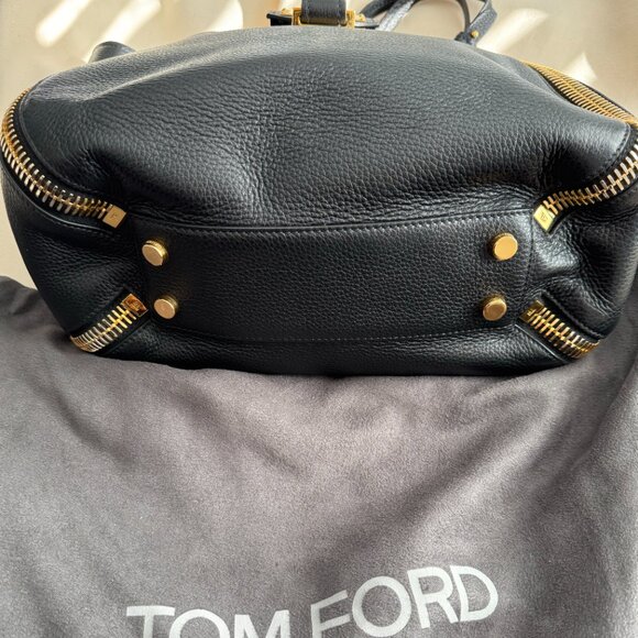 Tom Ford "Sedgwick" Tote in Black Pebbled Leather - Picture 10 of 17